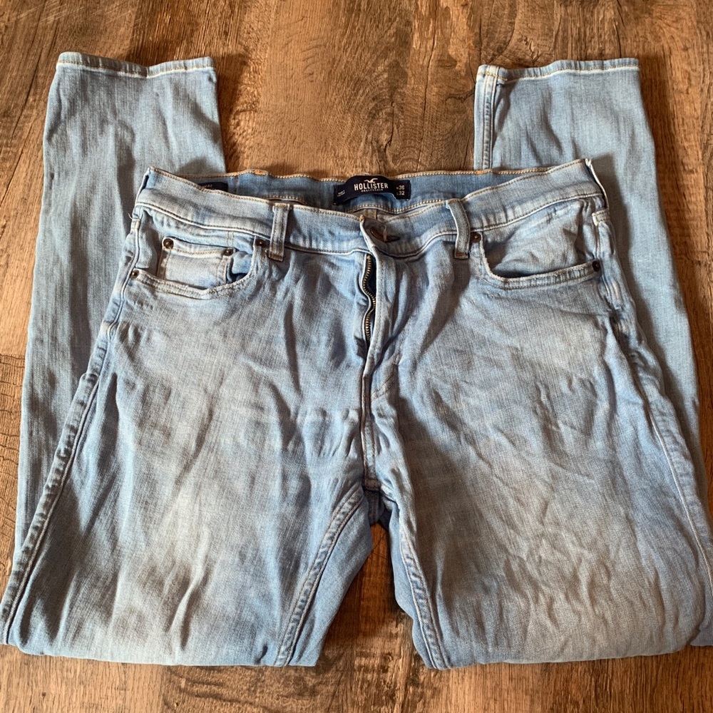 Hollister Jeans